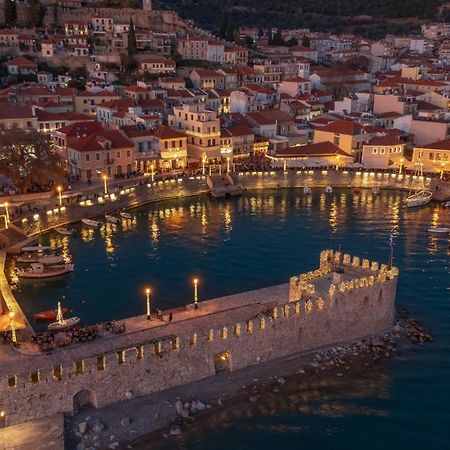 Nafpaktos Beach Luxury Suites Екстер'єр фото