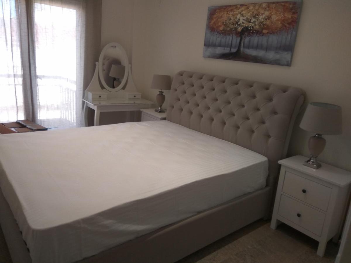 Nafpaktos Beach Luxury Suites Екстер'єр фото