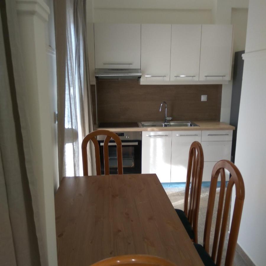 Nafpaktos Beach Luxury Suites Екстер'єр фото